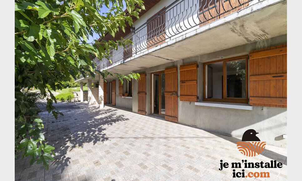 &Agrave; vendre   Maison de 190 m2 avec 2 logements ind&eacute;pendants ou : Photo 2