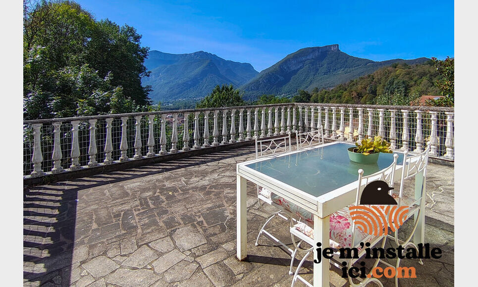 VILLA AVEC VUE   VOREPPE