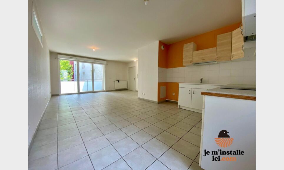 T3 de 66 m2 avec 2 terrasses + garage   Quartier Amp&egrave;re, Gre : Photo 2