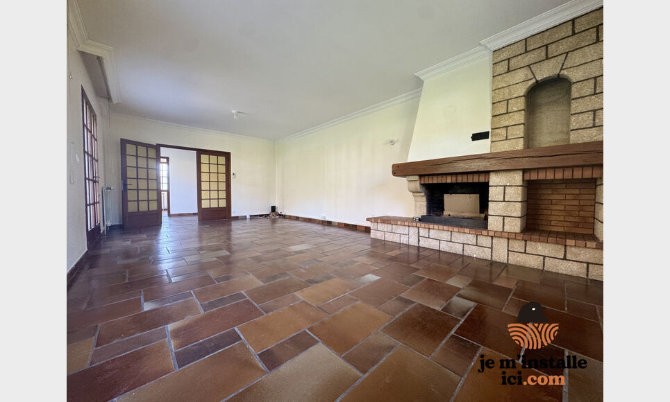 RARE &Agrave; LA VENTE   VILLA FAMILIALE EN HYPER CENTRE DE VOREPPE : Photo 4