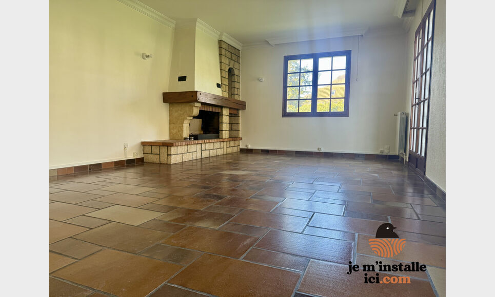 RARE &Agrave; LA VENTE   VILLA FAMILIALE EN HYPER CENTRE DE VOREPPE : Photo 5