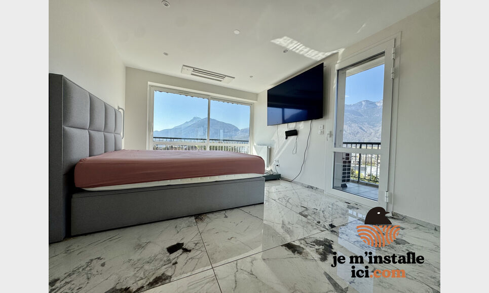 Appartement d'exception   T4 (ancien T5)   100 m2   Dernier : Photo 5