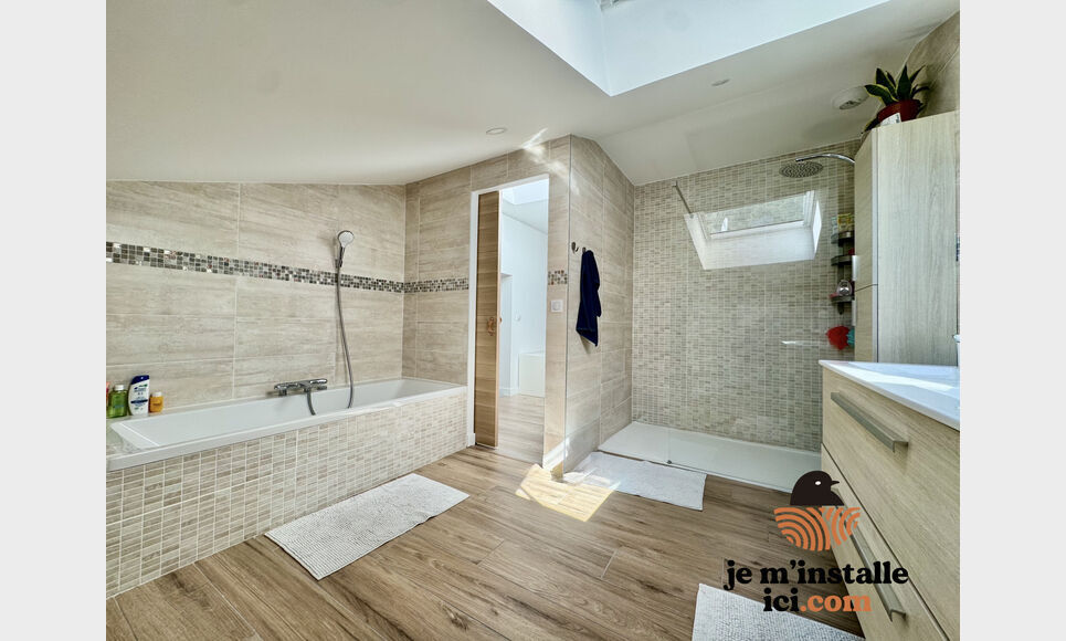 Maison/villa 7 pi&egrave;ces : Photo 5
