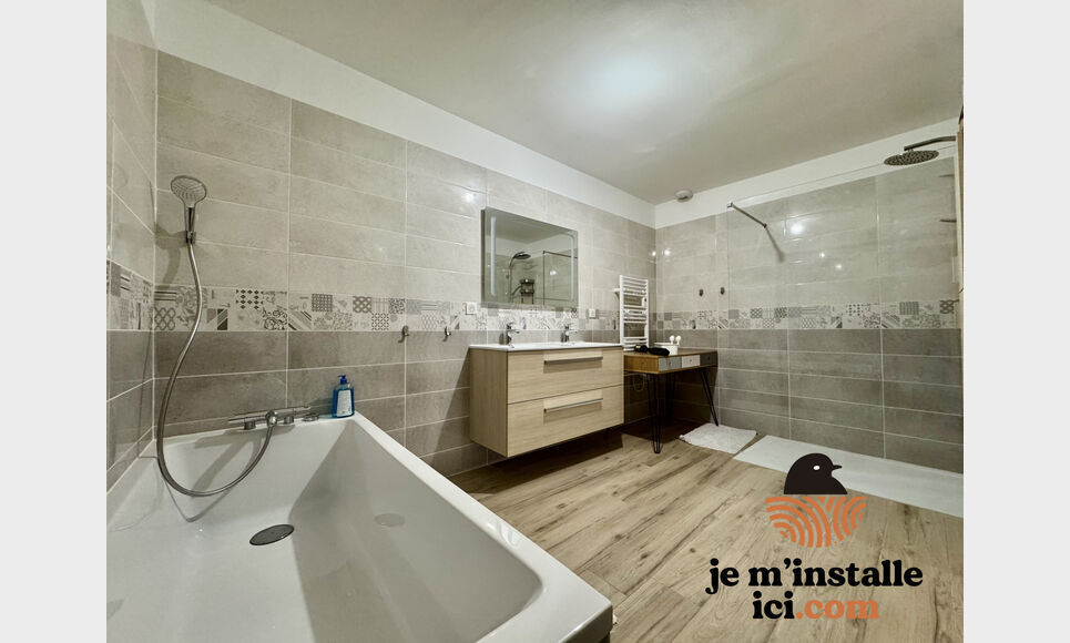 Maison/villa 7 pi&egrave;ces : Photo 7