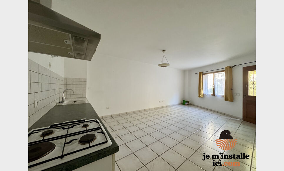 Maison/villa 3 pi&egrave;ces : Photo 3