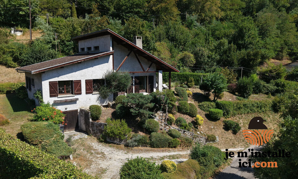 Voreppe   Maison de caract&egrave;re, emplacement privil&eacute;gi&eacute; et vue